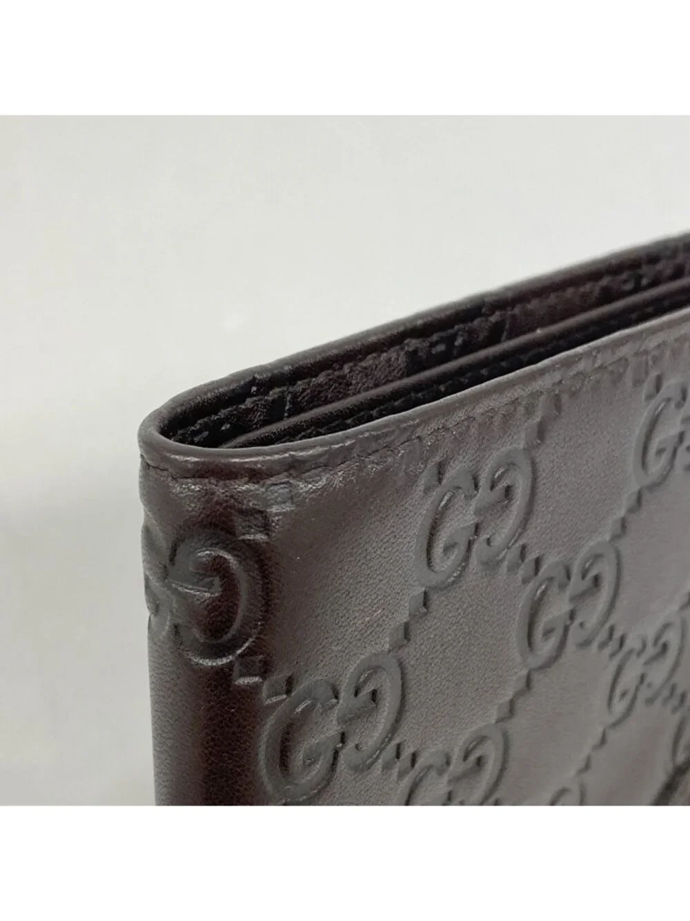 Gucci Billfold Guccissima Interlocking G Leather Brown Champagne Gold Wallet